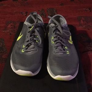 Women’s Athletic Shoes